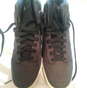 Nike Cream & Orange Wedge Sneakers